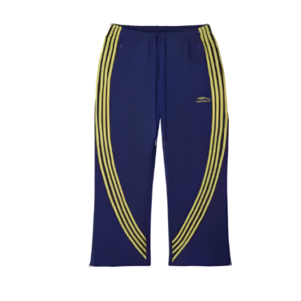 The GV Gallery “ Bella Hadid “ Sweatpants
